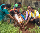 Udupi: St Lawrence Edu Institutions Moodubelle celebrate I-Day by planting medicinal plants